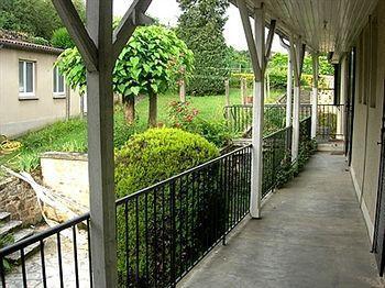 Au Pont Du Pin Ξενοδοχείο Figeac Εξωτερικό φωτογραφία